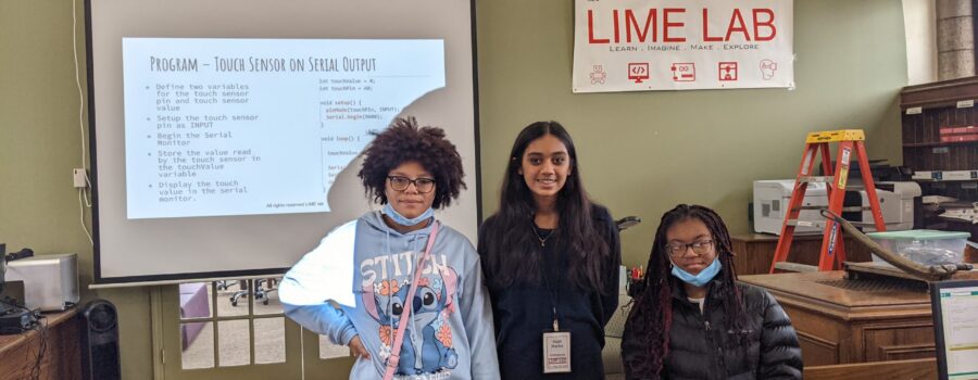 Detroit Public Library Parkman branch Coding Camp for girls